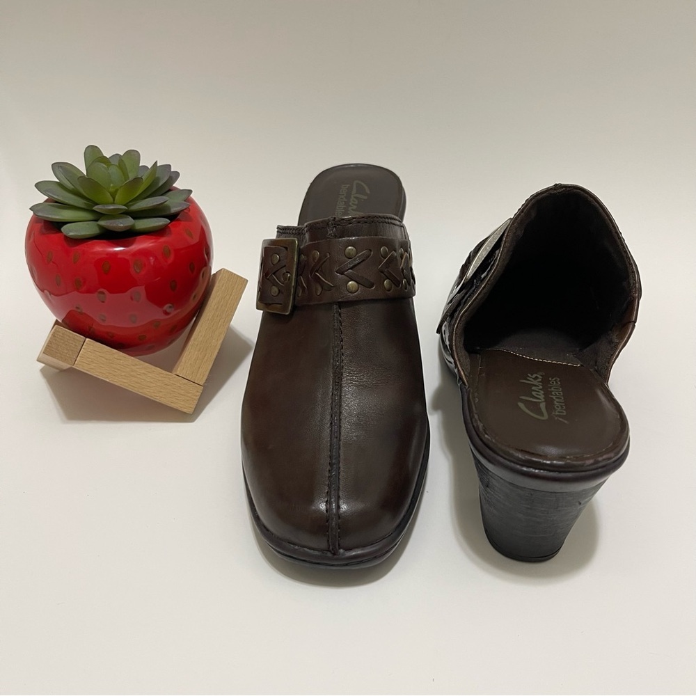 Clarks Women’s Size 8.5 US
Bendables Brown Leather Slip On Comfort Mules 83545 - Picture 13 of 16